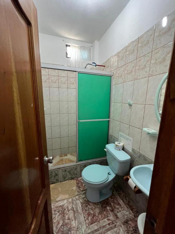 Hostal Brisas Del Mar Puerto Villamil Kültér fotó