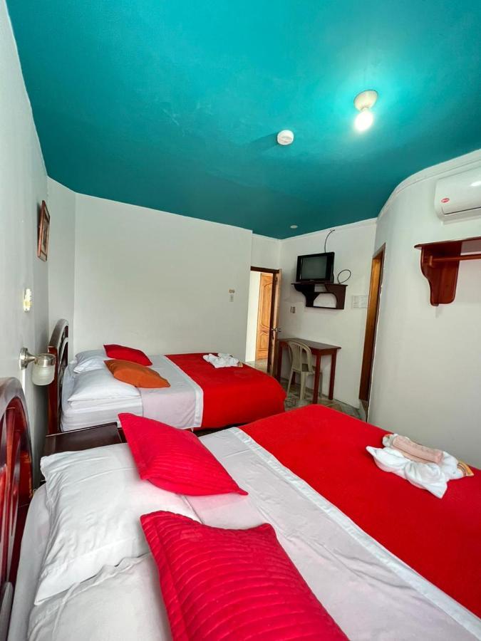 Hostal Brisas Del Mar Puerto Villamil Kültér fotó