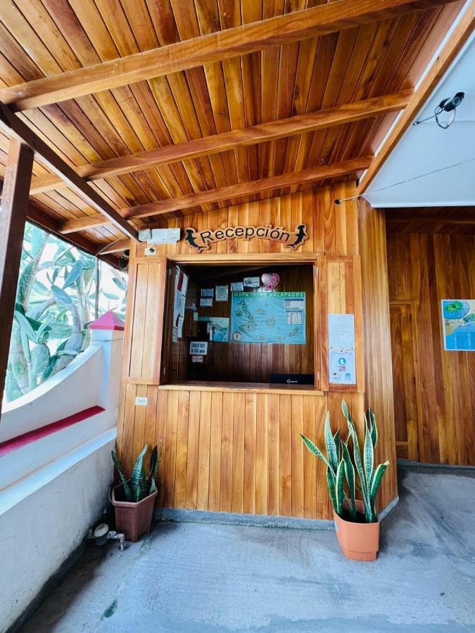Hostal Brisas Del Mar Puerto Villamil Kültér fotó